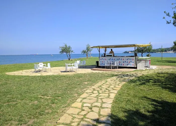 アパート Jan's Place At Seaside アンカラン